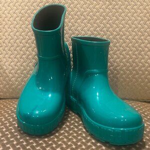 UGG Drizlita Neon Taffy Green Shearling Insole Logo Waterproof Ankle Boots